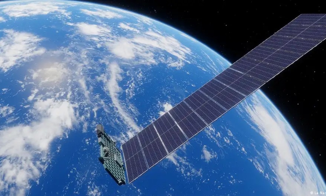 Vệ tinh Starlink trên quỹ đạo, cung cấp kết nối internet cho các khu vực xa xôi. Ảnh: La Nacion/ZUMA Press/picture alliance.
