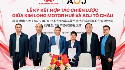 Kim Long Motor, AOJ Suzhou team up to elevate Vietnam's auto industry