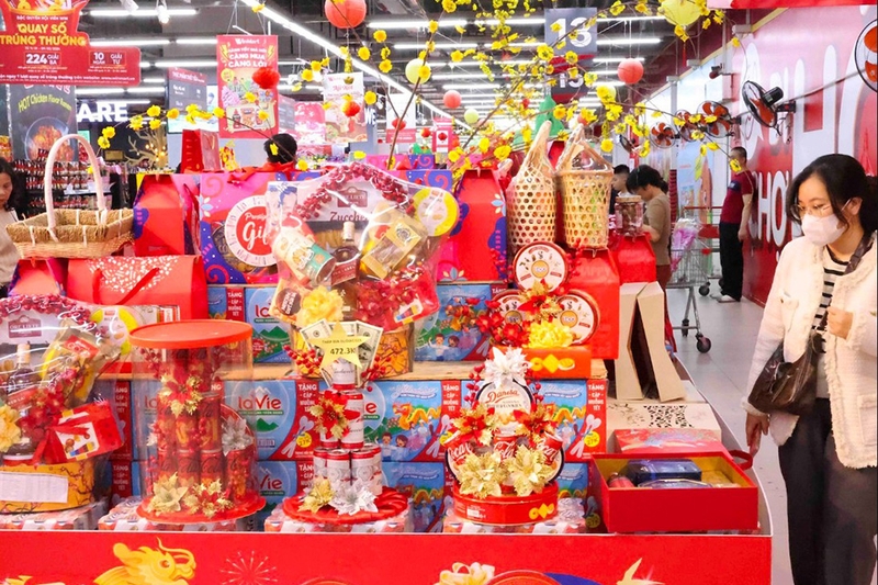 Cận giao thừa, không xuất hiện tình trạng “sốt” giá 