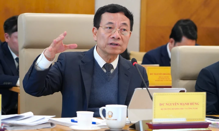 Bộ trưởng Nguyễn Mạnh Hùng phát biểu tại Hội nghị.