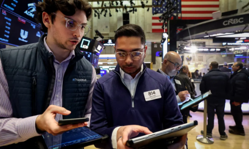 Chứng khoán Mỹ tăng điểm trong lúc chờ tin Fed, giá dầu giảm vì tin tốt từ Iran