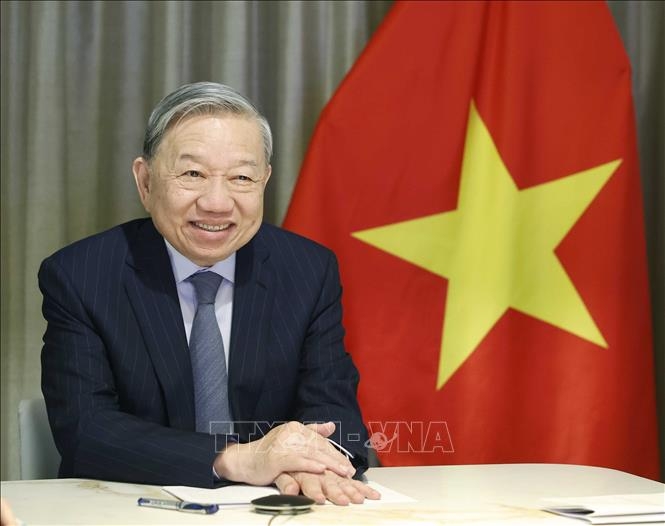 Tổng Bí thư Tô Lâm điện đàm với các Thượng nghị sĩ Hoa Kỳ. Ảnh: TTXVN.