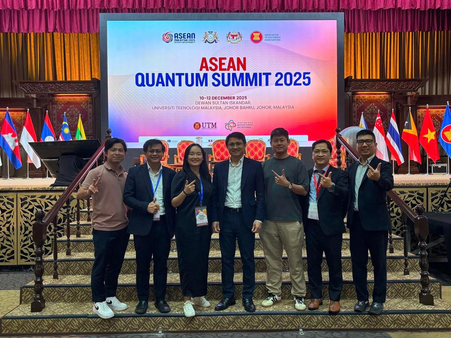 Đoàn Việt Nam tại ASEAN Quantum Summit 2025 ở Malaysia