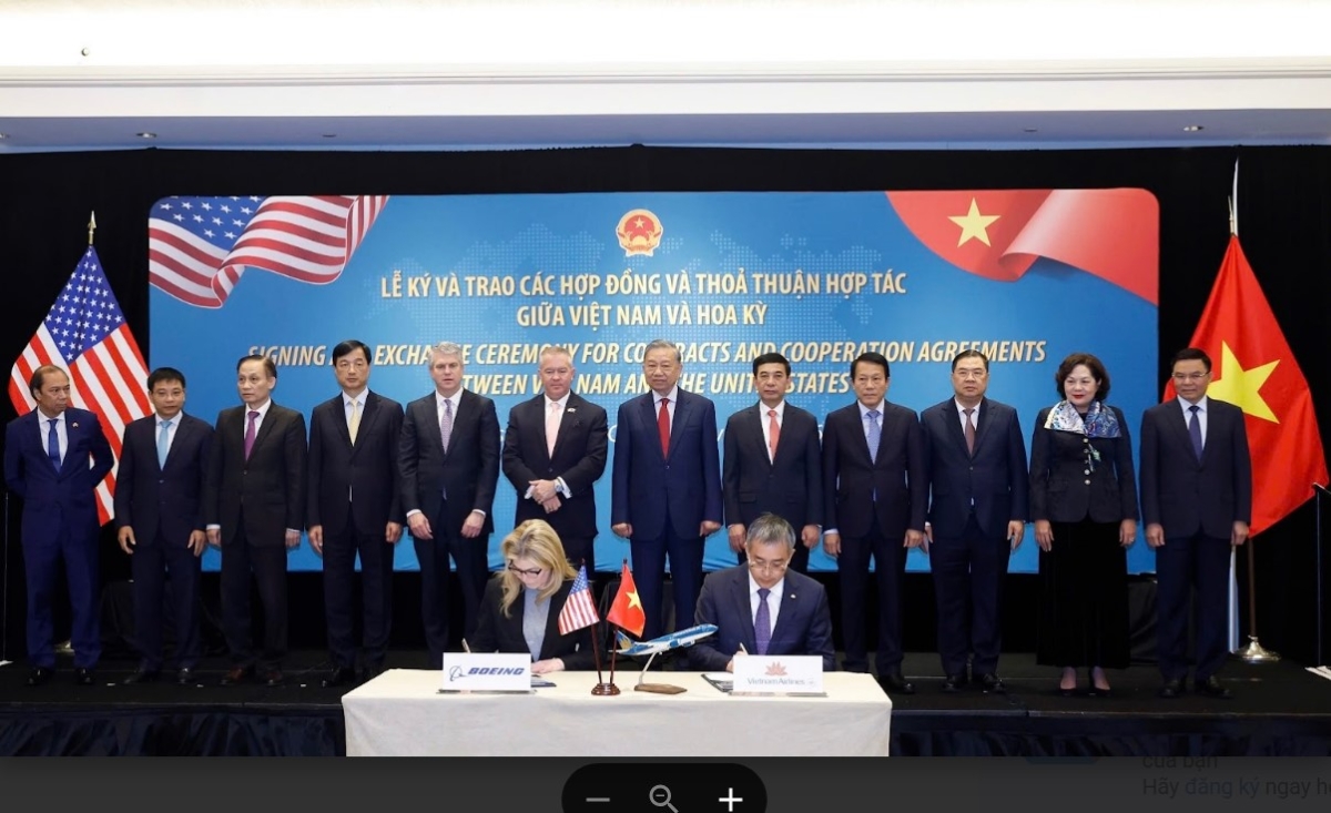 Vietnam Airlines đã ký kết mua 50 tàu bay thân hẹp Boeing 737-8 trị giá lên đến 8,1 tỷ USD tại Washington, D.C. (Hoa Kỳ), dưới sự chứng kiến của Tổng Bí thư Tô Lâm và đoàn đại biểu cấp cao". Ảnh: Vietnam Airlines.