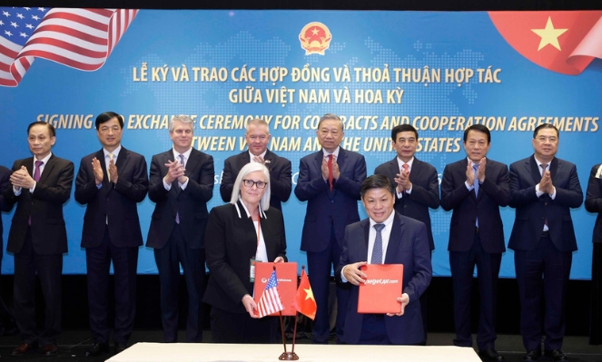  Vietnam–US contracts, cooperation agreements signed