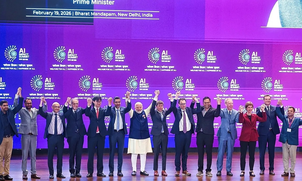 Từ Macron đến Altman: Lãnh đạo chính trị và công nghệ nói gì tại Thượng đỉnh AI toàn cầu ở Ấn Độ?