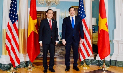 Bộ trưởng Ngoại giao Lê Hoài Trung hội đàm với Ngoại trưởng Hoa Kỳ Marco Rubio
