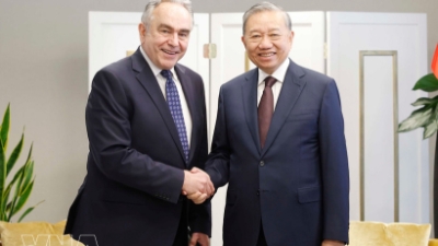 Vietnamese Party chief receives former US Deputy Secretary of State