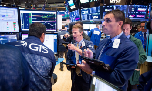 Chứng khoán Mỹ tăng mạnh sau tin thuế quan, giá dầu chững lại sau tin Iran