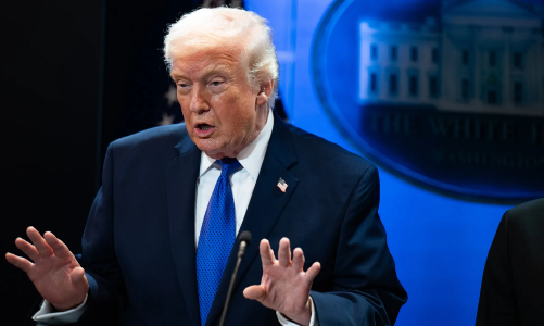 Tổng thống Trump áp thuế quan toàn cầu mới 10% sau khi Tòa án Tối cao Mỹ bác bỏ thuế đối ứng