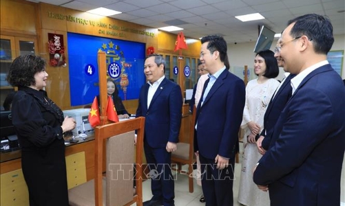 Chủ tịch UBND TP. Hà Nội yêu cầu giải quyết thủ tục hành chính kịp thời từ đầu năm