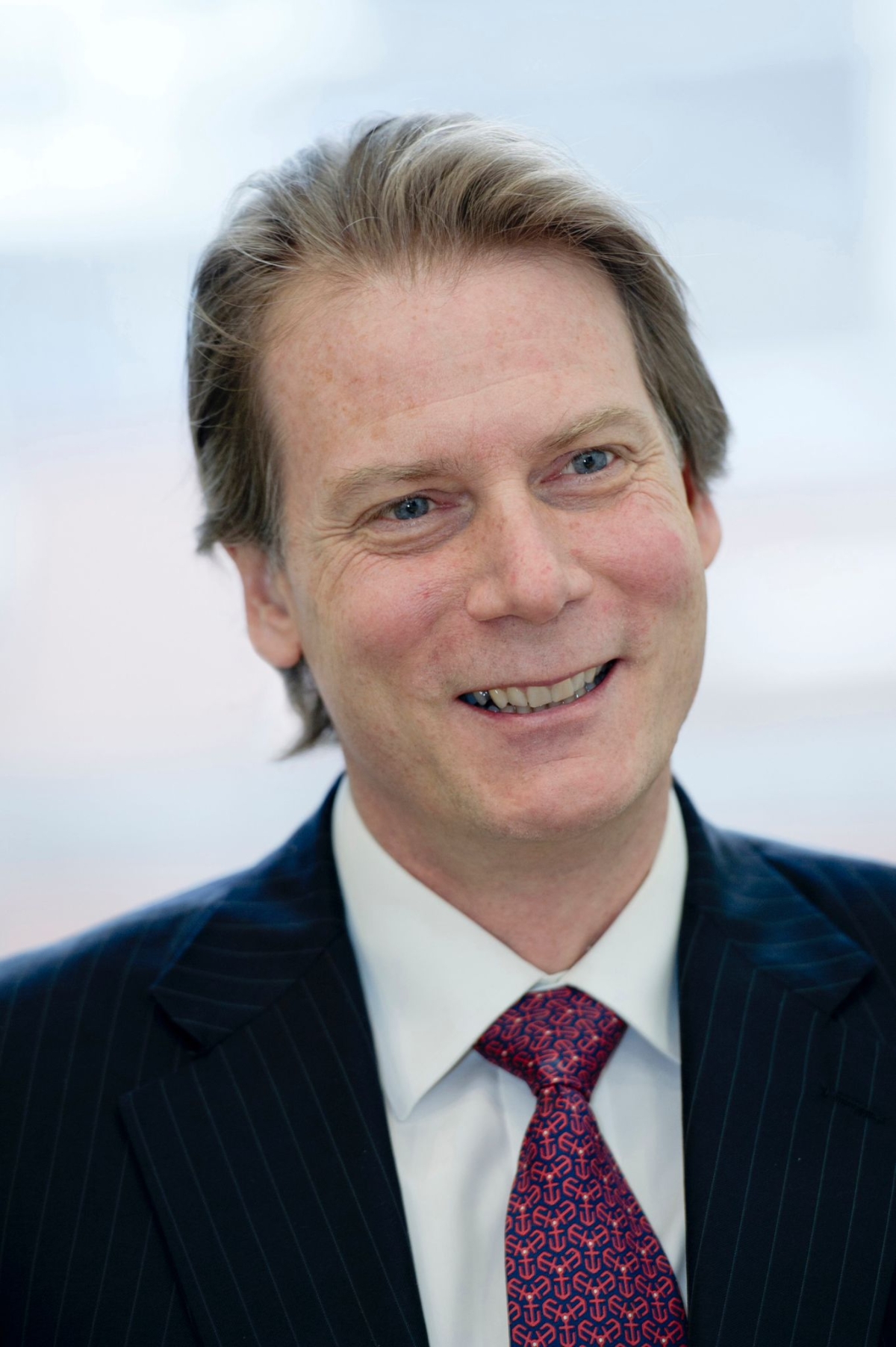 Ông Michael Sheren là một nhà lãnh đạo toàn cầu trong lĩnh vực tài chính xanh, quản trị và chính sách công.&nbsp;Ảnh:&nbsp;HAUS Da Lat.