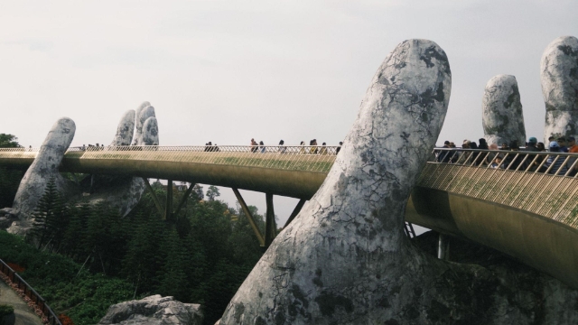 Crystal Bay Airlines: Đổi mới du lịch Phú Quốc, Nha Trang, Đà Nẵng? 