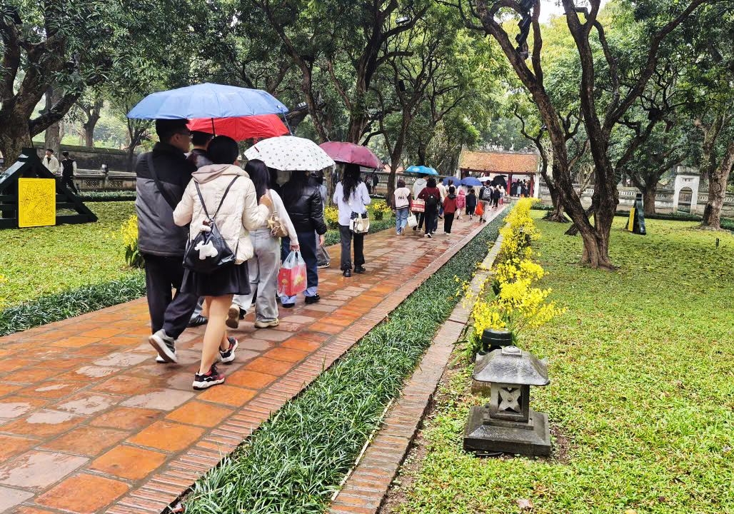 Trong 9 ngày nghỉ Tết, Hà Nội đón khoảng 1,34 triệu lượt khách.