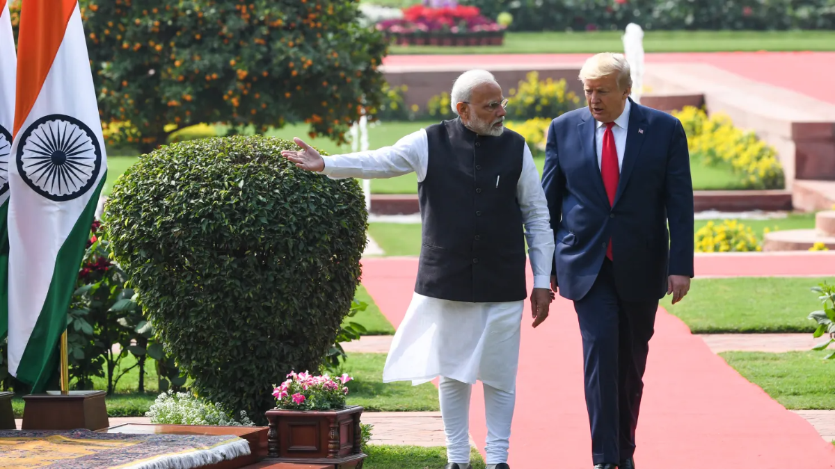 Tổng thống Mỹ Donald Trump (phải) và Thủ tướng Ấn Độ Narendra Modi dự họp báo chung tại Hyderabad House ở New Delhi ngày 25/2/2020 - Ảnh: Getty Images