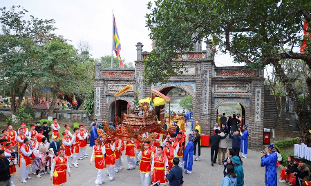 Sôi động mùa lễ hội xuân Bính Ngọ 2026