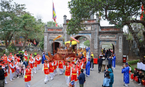 Sôi động mùa lễ hội xuân Bính Ngọ 2026