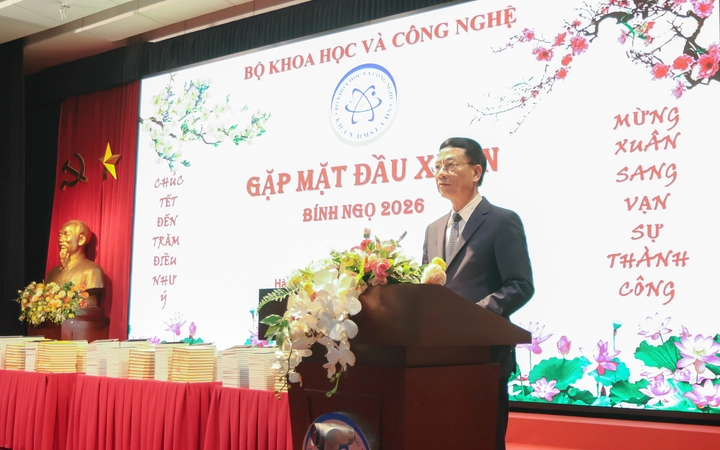 Bộ trưởng Bộ Khoa học và Công nghệ Nguyễn Mạnh Hùng. 