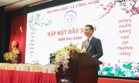 Bộ trưởng Bộ Khoa học và Công nghệ Nguyễn Mạnh Hùng.