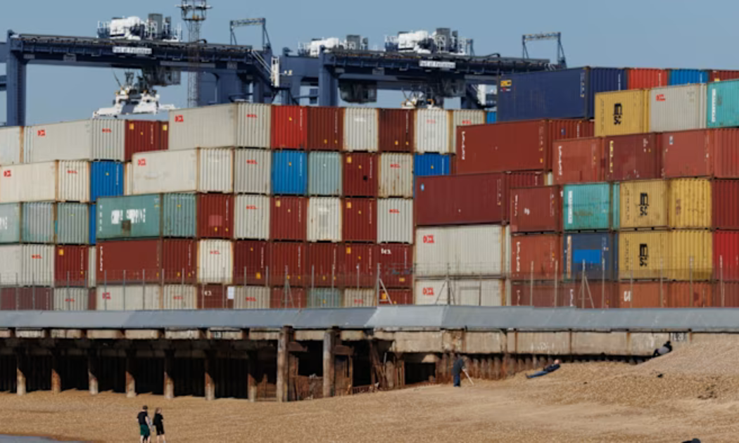 Anh cảnh báo trả đũa nếu Mỹ tăng thuế quan lên 15%