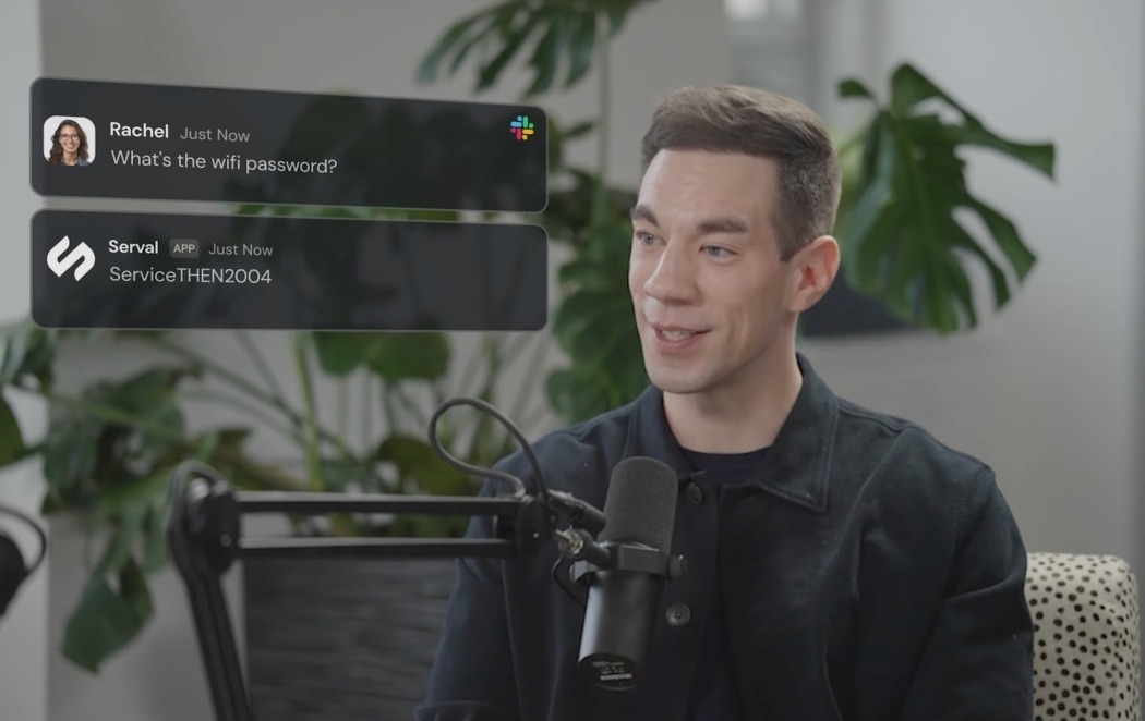 Jake Stauch, người sáng lập kiêm CEO của Serval, xuất hiện trong ảnh chụp màn hình từ một video kỷ niệm định giá công ty.