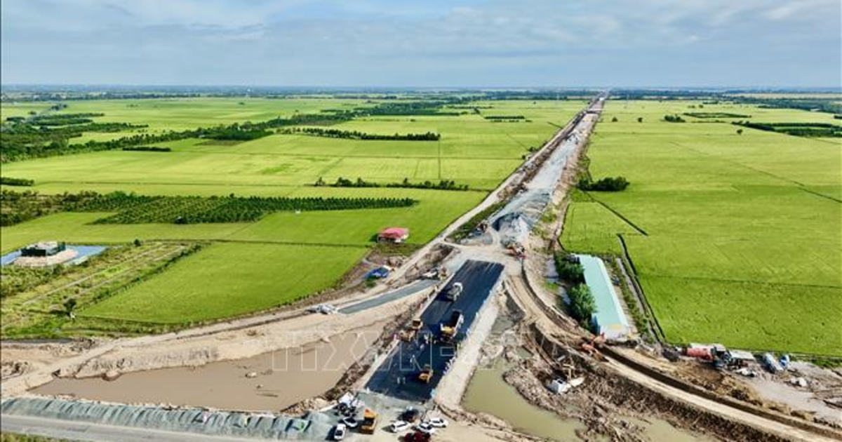 Chau Doc - Can Tho - Soc Trang expressway proposed for expansion to six lanes