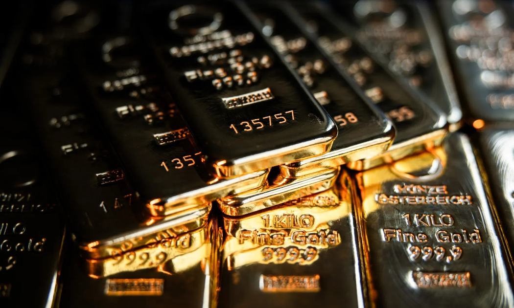 Giá vàng nhảy vọt lên mức cao nhất 3 tuần, SPDR Gold Trust mua ròng gần 8 tấn