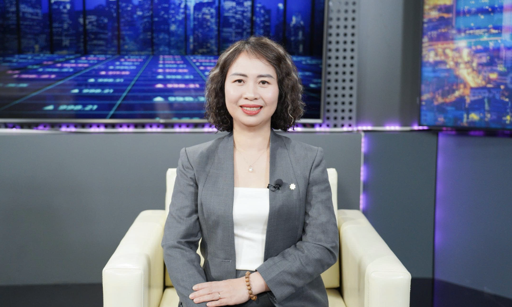  Bà Nguyễn Thị Hằng Nga, CFA, Tổng Giám đốc Công ty TNHH Quản lý Quỹ Đầu tư chứng khoán Vietcombank (VCBF) 