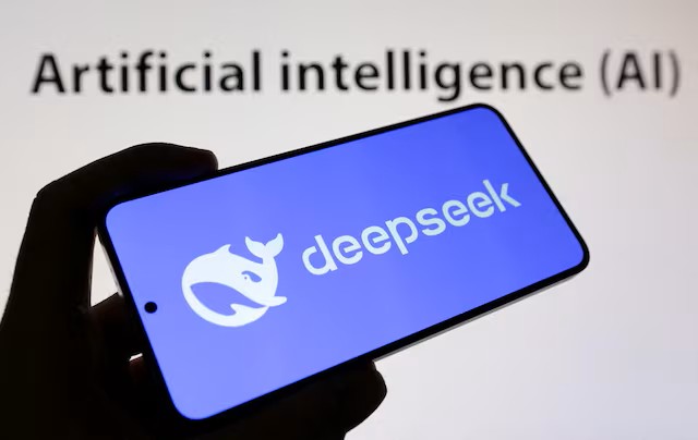 Mô hình AI dự kiến ra mắt ngay trong tuần tới của DeepSeek được nghi vấn có thể đào tạo trên nền tảng chip Blackwell - Ảnh: Reuters