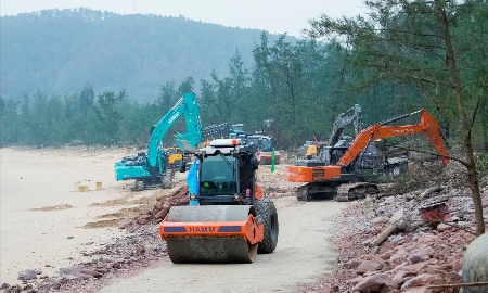 Khu vực triển khai dự án đầu tư xây dựng và kinh doanh cảng nước sâu Cửa Lò. Ảnh: Phạm Bằng