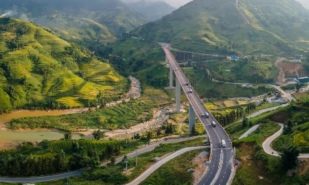 Dự án cao tốc Vinh - Thanh Thủy có vốn đầu tư gần 24.000 tỷ. Ảnh minh họa.