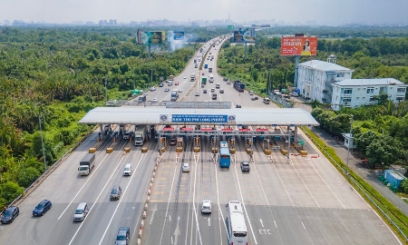 Một đoạn thuộc tuyến cao tốc Thành phố Hồ Chí Minh - Long Thành - Dầu Giây. Ảnh: TTXVN