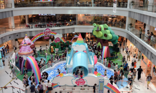 Gen Alpha hồi sinh các trung tâm thương mại tại Trung Quốc