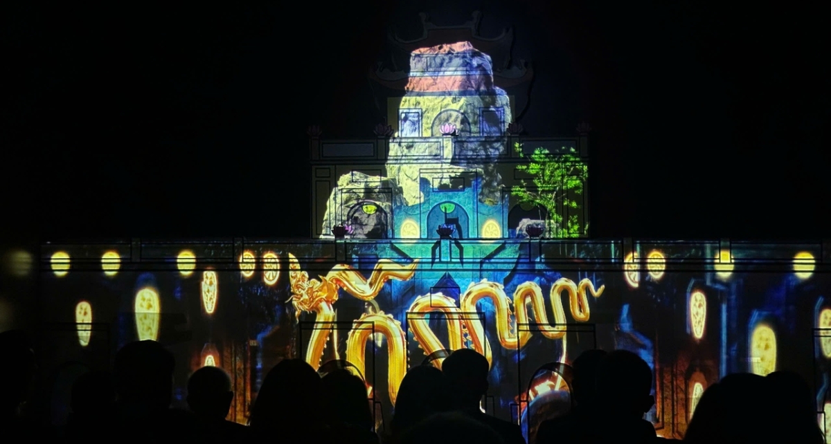 Vở diễn&nbsp;Kinh đô Thăng Long&nbsp;tại Hoàng thành Thăng Long.