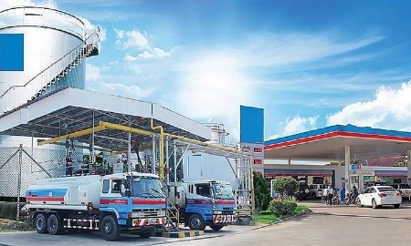 Trong mọi tình huống, không để gián đoạn nguồn cung xăng dầu.