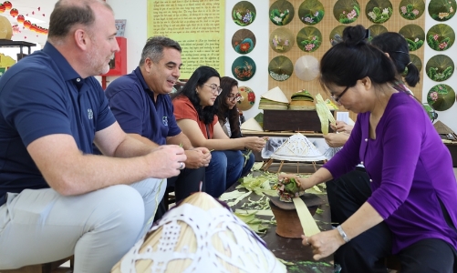 Lượng khách quốc tế tăng nhanh, doanh thu du lịch Huế tăng trưởng ấn tượng