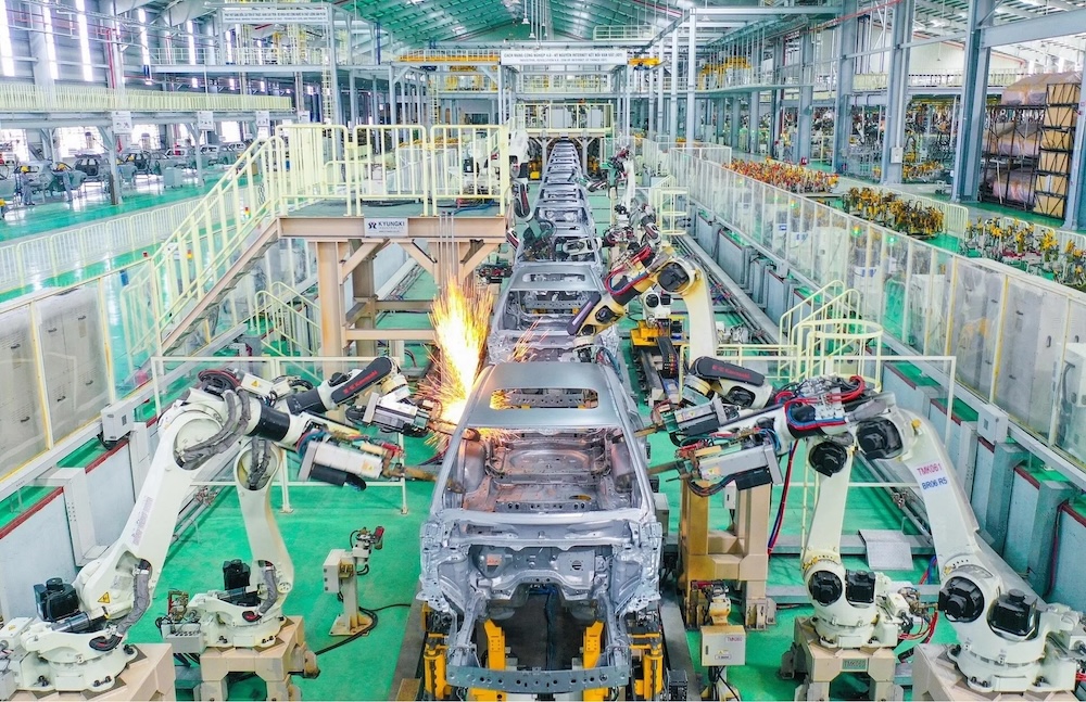 Từ lắp ráp đến tự chủ: “Bình minh mới” của ngành ô tô Việt Nam