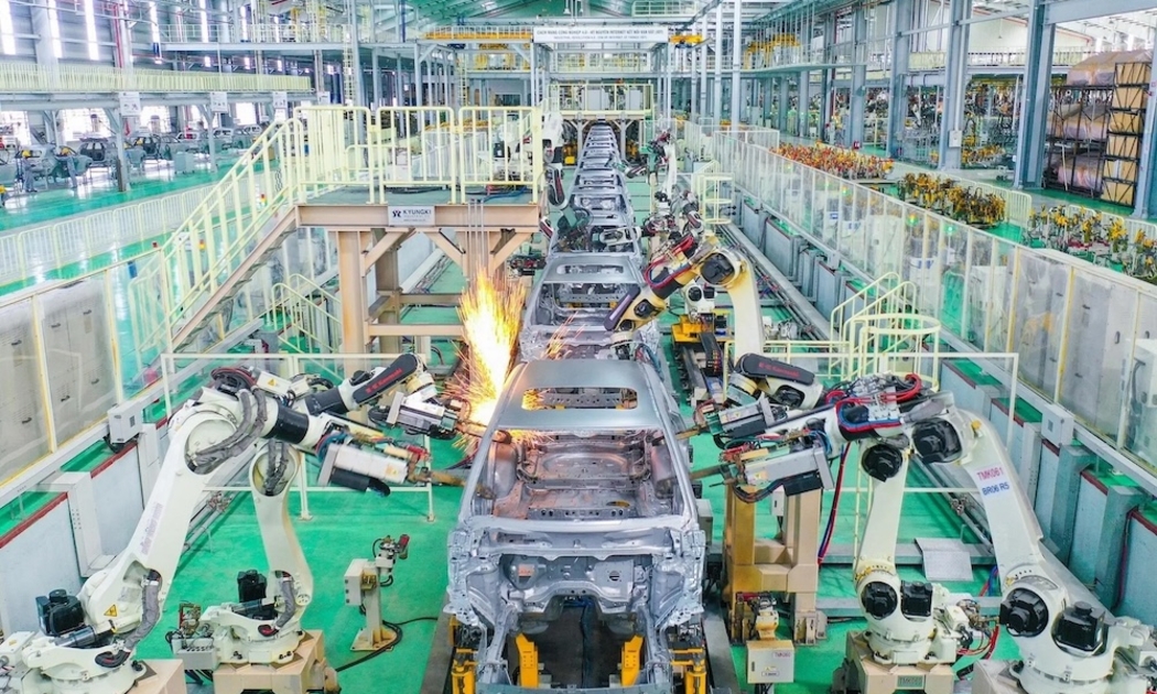 Từ lắp ráp đến tự chủ: “Bình minh mới” của ngành ô tô Việt Nam