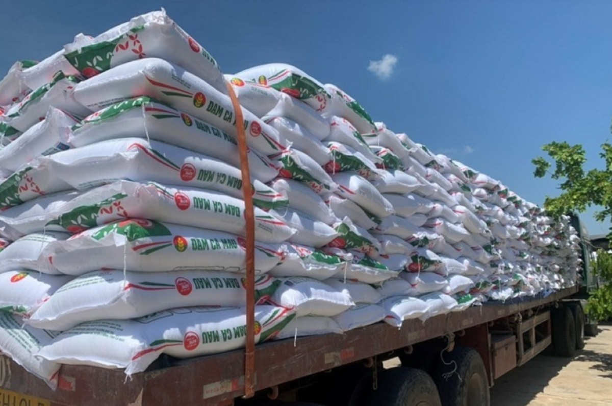 Phân bón là một trong những ngành hàng chịu ảnh hưởng nhất do xung đột tại Trung Đông. Ảnh minh họa.