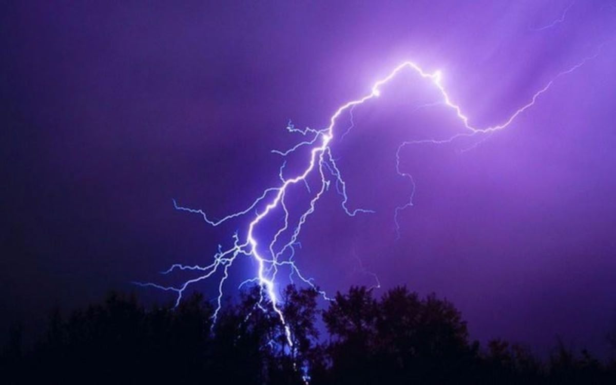 Không chỉ rét về mà có thể có giông sét.