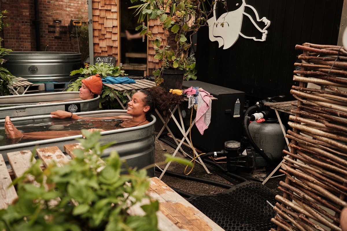 Community Sauna Baths tại London.