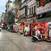 Nhu cầu thuê nhà tăng mạnh tại Hà Nội và TP.HCM