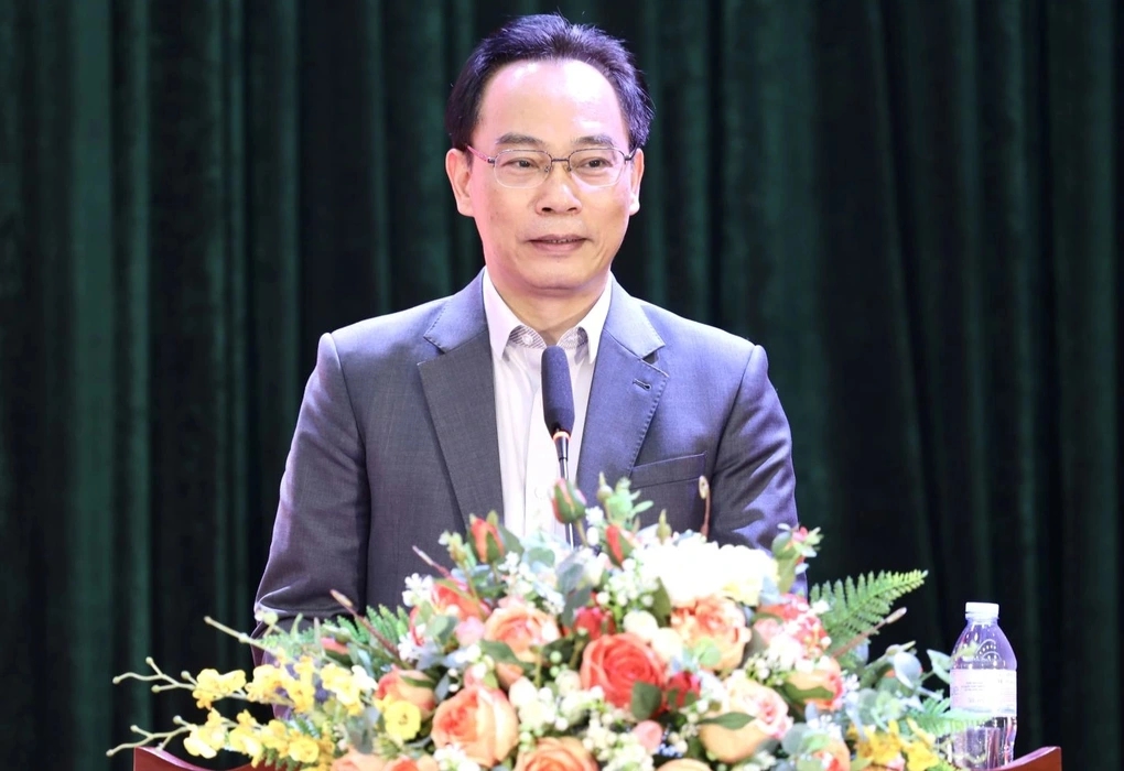 Quyền Bộ trưởng Bộ Giáo dục và Đào tạo Hoàng Minh Sơn