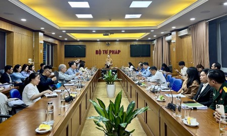 Quang cảnh cuộc họp. Ảnh:MOJ.
