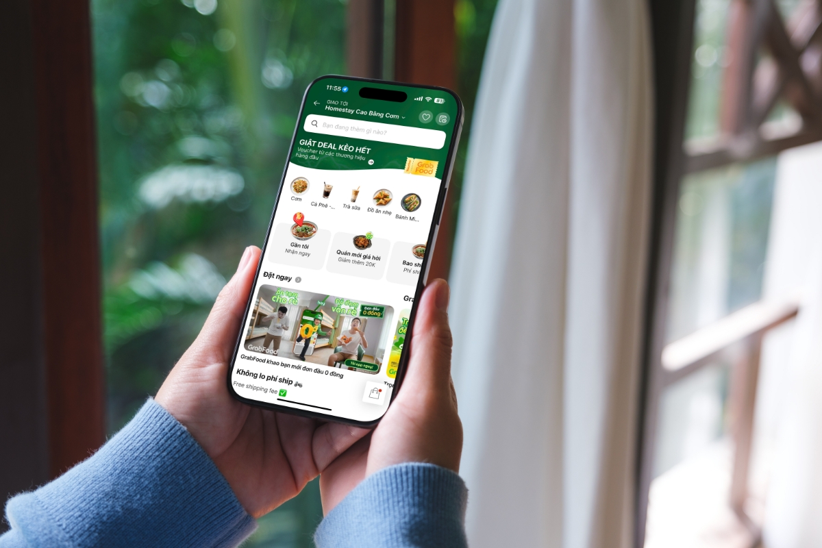 Giờ đây, người dân và du khách tại 34 tỉnh, thành đều có thể sử dụng ứng dụng Grab cho các nhu cầu di chuyển, đặt đồ ăn. Ảnh: Grab.