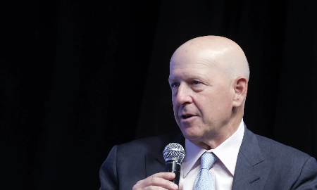 CEO Goldman Sachs ngạc nhiên vì thị trường phản ứng “hiền” với xung đột Mỹ - Iran