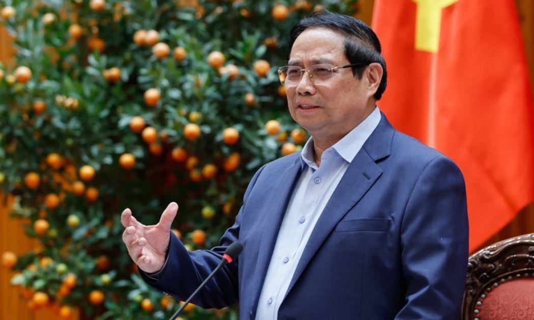 Thủ tướng Phạm Minh Chính chủ trì cuộc họp của Thường trực Chính phủ với các bộ, ngành, cơ quan về đánh giá tình hình và các kịch bản, giải pháp ứng phó với những diễn biến mới trên thế giới thời gian qua - Ảnh: VGP