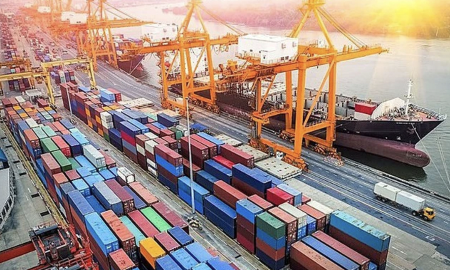 Phí dịch vụ cảng biển Việt Nam rất hấp dẫn so với khu vực, cơ hội cho doanh nghiệp ngành cảng biển