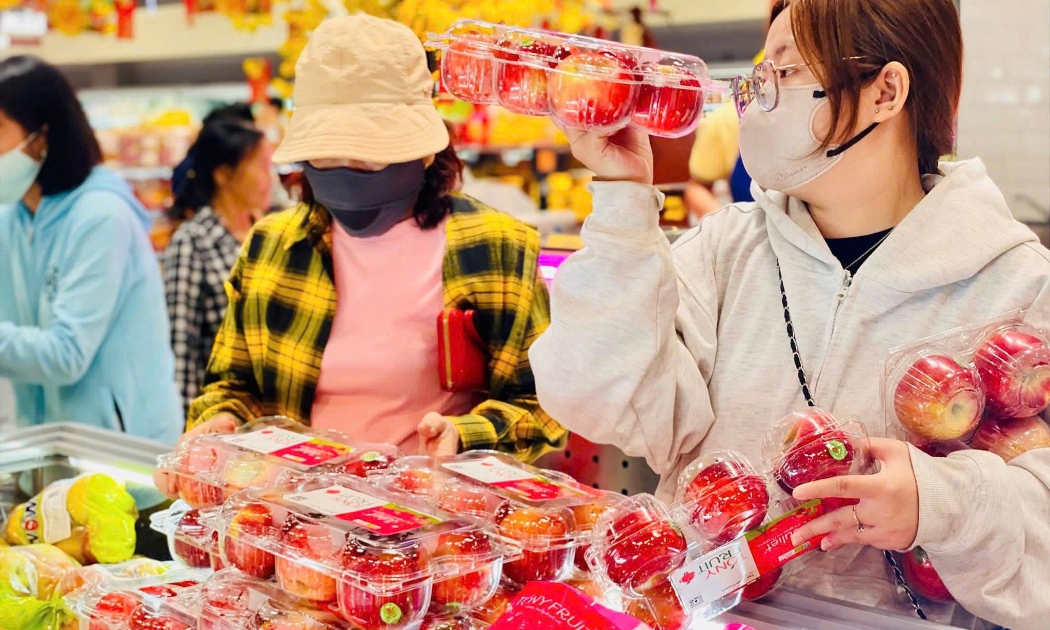 Thị trường quà tặng phái đẹp ngập tràn những sản phẩm thiết thực