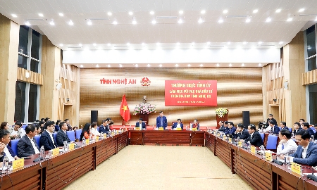 Nghệ An tăng cường đối thoại, tháo gỡ khó khăn cho nhà đầu tư chiến lược